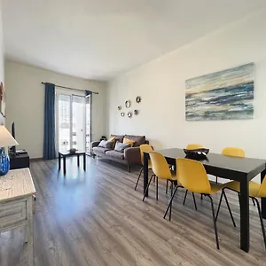 3-bedroom-apartment-next-to-sagrada-familia.catalonia-hotels.com/